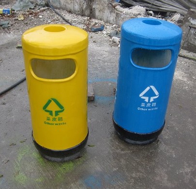 圓柱玻璃鋼垃圾箱